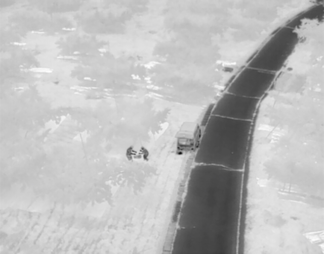 果実盗難抑止のためのドローン運用実証実験の画像